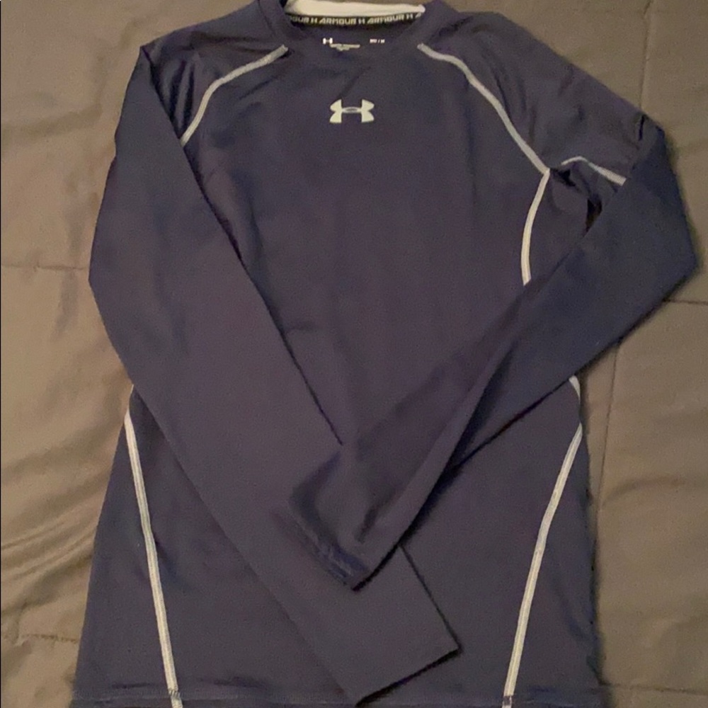 Boys medium Navy Under Armour compression shirt